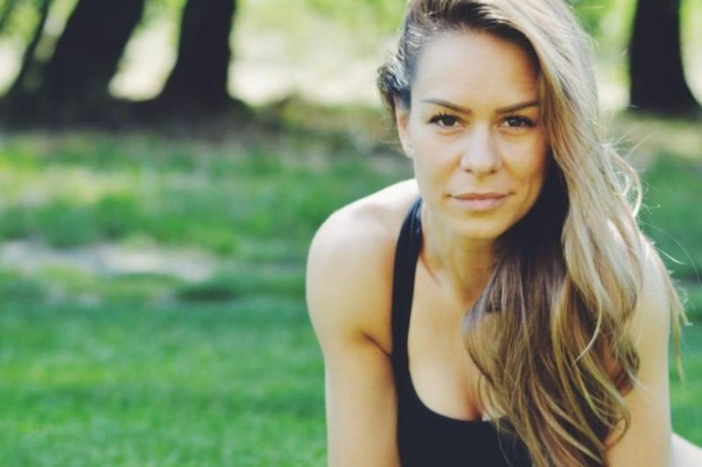 DEVOJKA UPUCANA UMESTO DEČKA KRITIČNO: Teodora uključena na aparate u veoma teškom stanju!