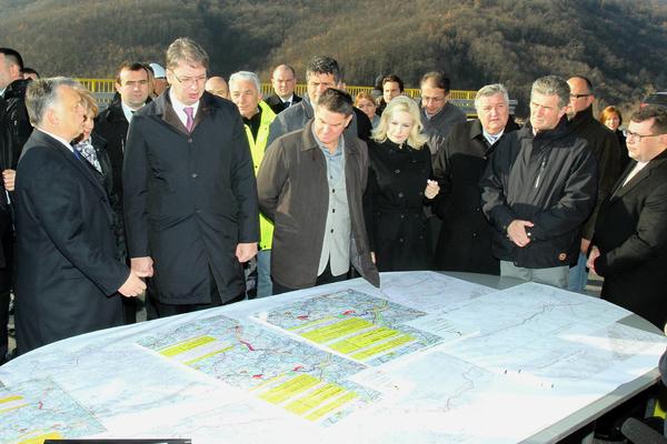 Orban i Vučić u Nišu: Odnosi dve zemlje nikad bolji! (FOTO)