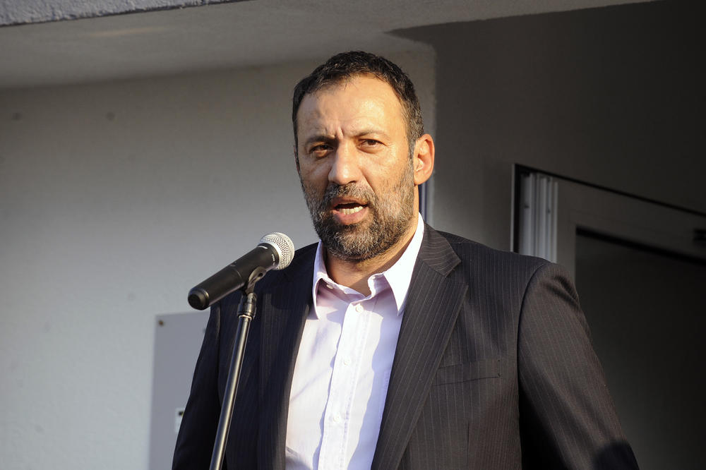 Prijatelj mu falsifikovao potpis i stavio hipoteku na stan od 450 kvadrata! VLADE DIVAC ŽRTVA PREVARE!