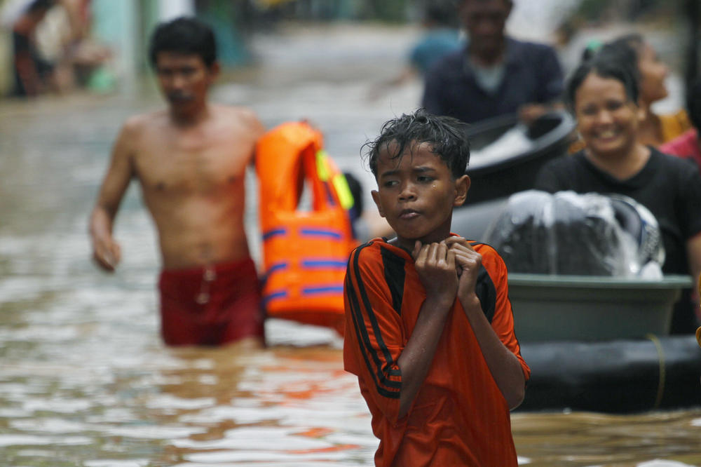KRITIČNO STANJE U INDONEZIJI! Ovaj grad tone najbrže na svetu i nestaće ZA 2 GODINE! (FOTO) (VIDEO)