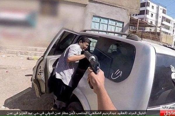 PROKLETI DIVLJACI: Islamisti od ubistva čoveka napravili VIDEO IGRICU! (FOTO) (VIDEO)