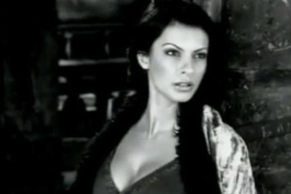 GLUMICA JE OTIŠLA IZ SRBIJE U INDIJU I OD TADA JOJ SE ŽIVOT PREOKRENUO: Ima potpuno NOVI POSAO, nije bila srećna!