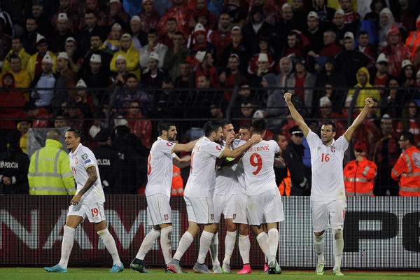 BIZARNIJE NE MOŽE: Srpski reprezentativac je postigao gol kakav nikada nije viđen u Ligi šampiona! (VIDEO)