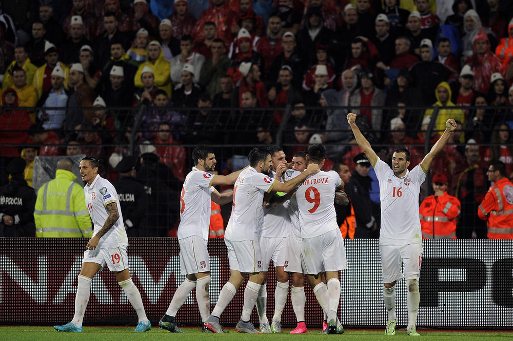 BIZARNIJE NE MOŽE: Srpski reprezentativac je postigao gol kakav nikada nije viđen u Ligi šampiona! (VIDEO)