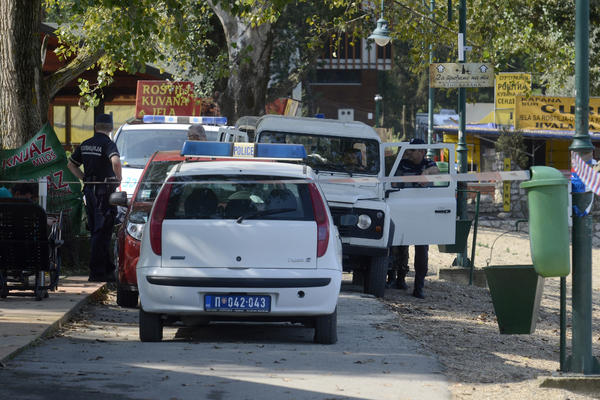 BETONSKA PLOČA PALA NA RADNIKA: Jeziva nesreća na brodogradilištu na Obrenovačkom putu!