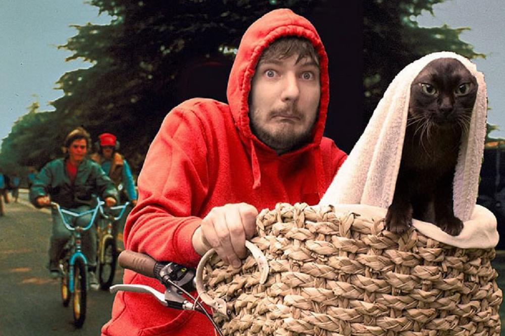 ON JE NAŠ NOVI IDOL! Sa njim su legendarni filmovi postali urnebesni! (FOTO) (VIDEO)