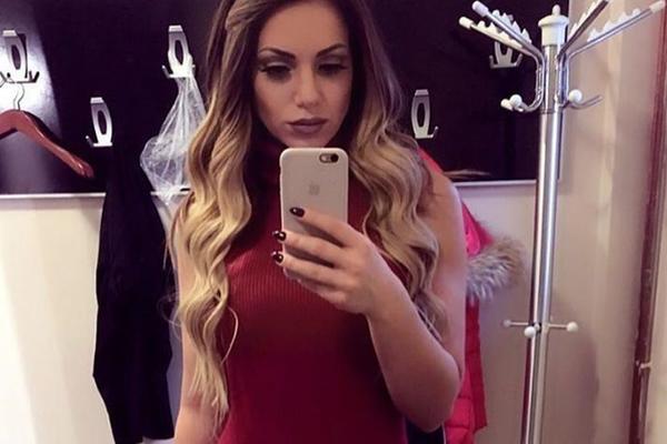 Ivana se porodila pre 20 dana, ali jednu stvar i dalje nikako ne razume: Stvarno je žalosno, ali ne mogu to da shvatim... (FOTO)