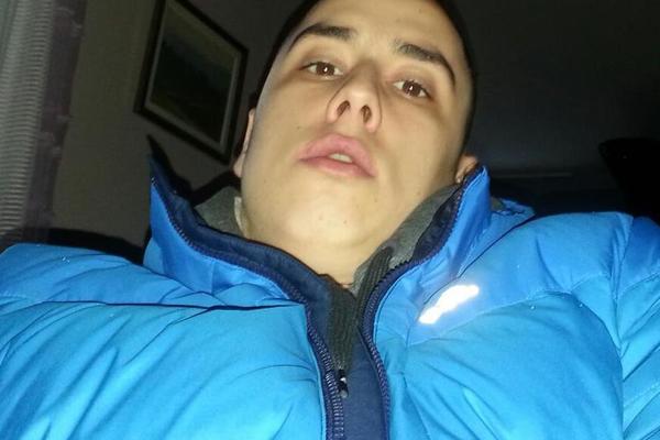 SIN VLASNIKA KLADIONICE IZ ČAČKA UBIJEN JE PRE TAČNO 6 GODINA: Strahinja UPLAŠENO pozvao majku pa PAO MRTAV