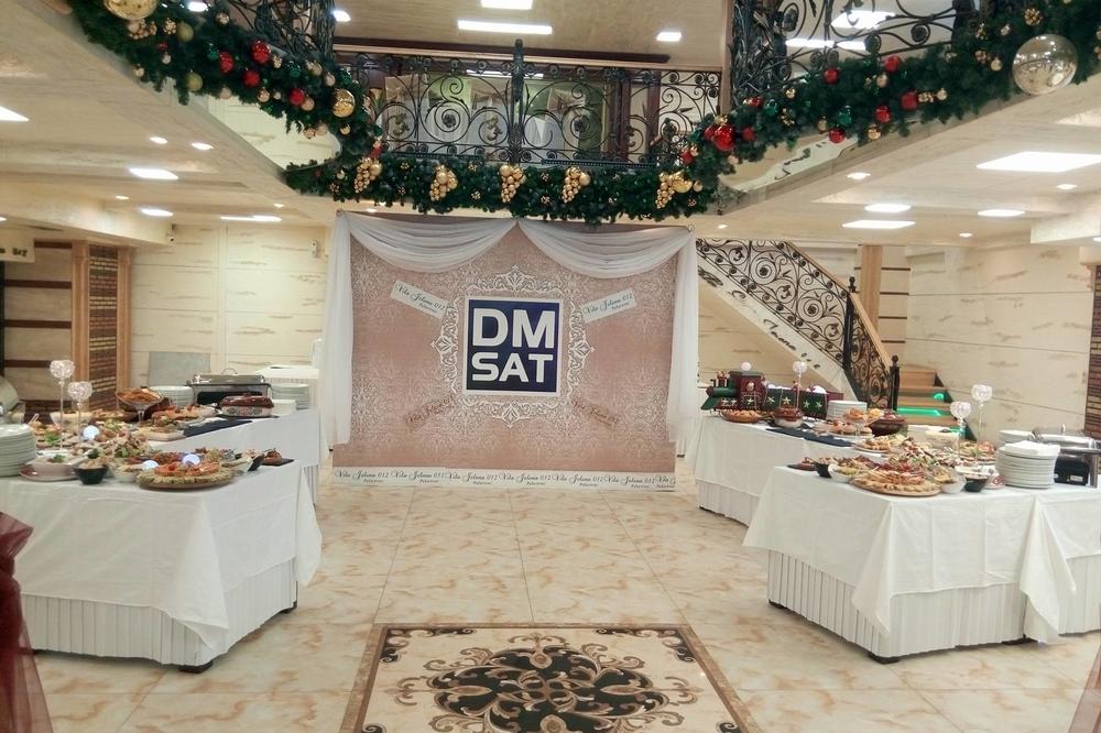 E TAKO SE TO RADI, SAMO ŠIROKO: Kod Dragane Mirković Nova godina se slavi za sve pare! (FOTO)