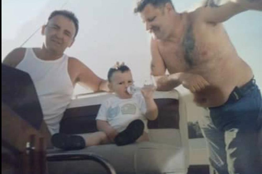 Arkan ga voleo kao rođenog: Sin njegovog naj prijatelja sad je kršan momak, voli lepe žene, motore i druži se sa Veljkom! (FOTO)