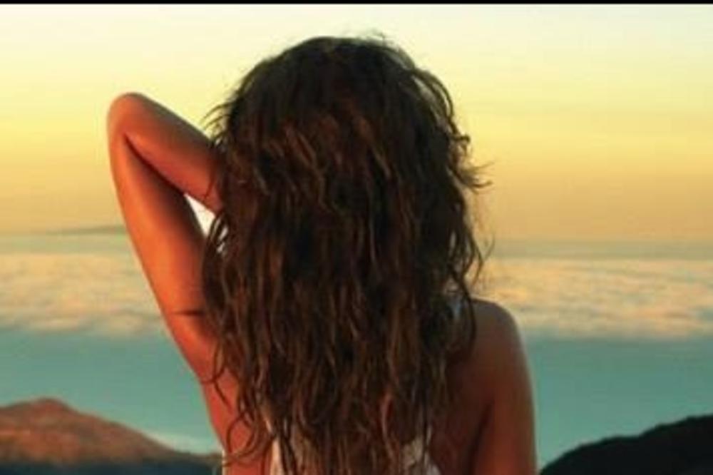 Ocenjivala ga kad je imao 16 godina, a sad čekaju dete: Članica žirija X Faktora trudna sa duplo mlađim pevačem!