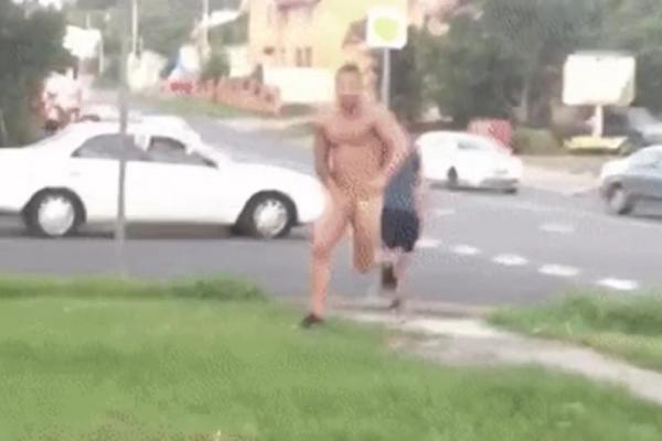 SUROVO! Oni su BAŠ zagorčali drugarima trening u teretani! (VIDEO)