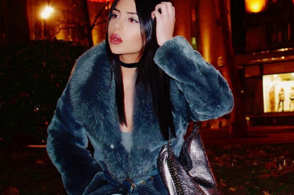 Prvi put bez TRUNČICE ŠMINKE! Evo kako Anastasija STVARNO IZGLEDA! (FOTO)