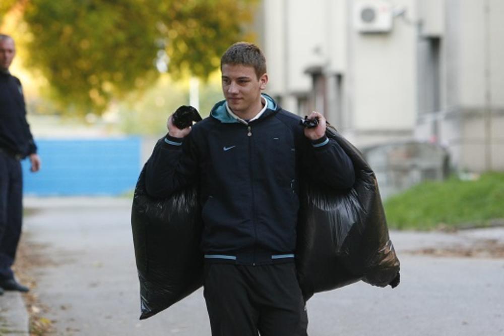IMA UKUSA Ovo je Maša Terzić sina Željka Mitrovića! I imaju pravu filmsku ljubavnu priču! (FOTO)