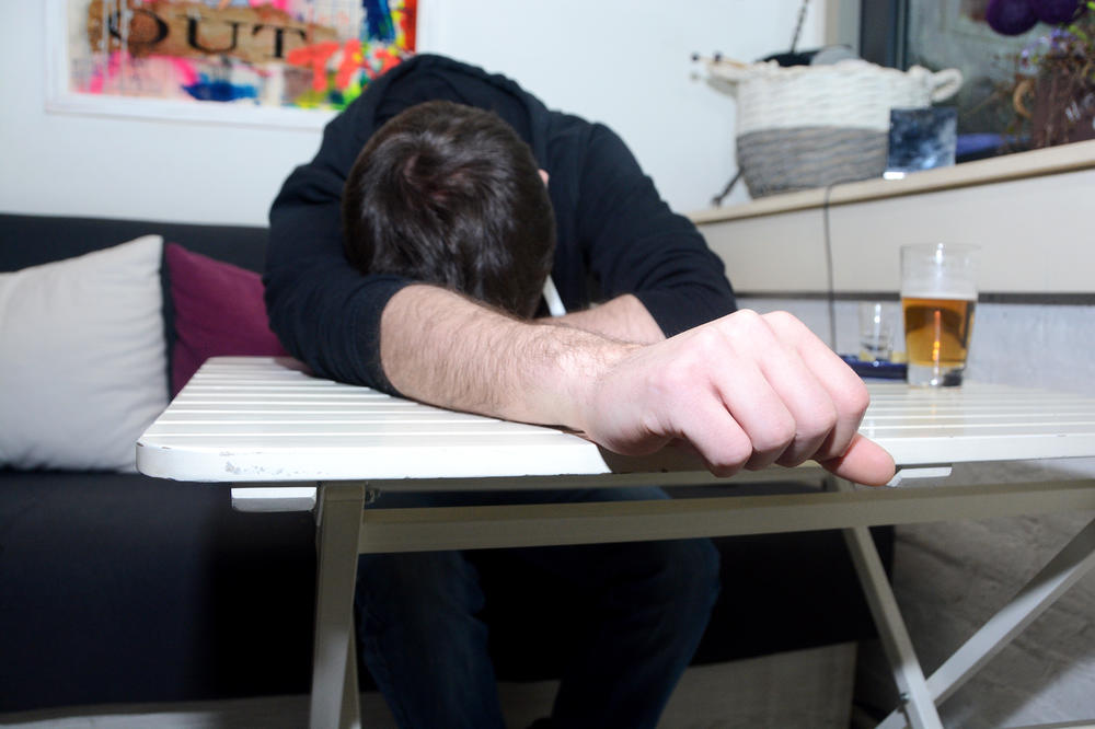 VIC VEČERI OD KOG ĆETE SE CEPATI OD SMEHA: Došao MUJO našljokan kući...