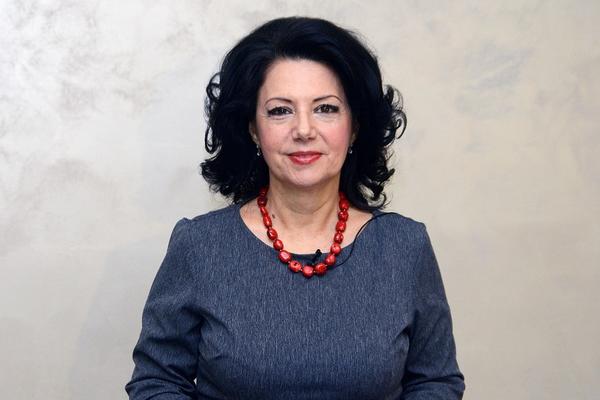 SANDA RAŠKOVIĆ IVIĆ KAKVU NE ZNATE: Zbog OVE noći sam napustila Hrvatsku! (VIDEO)