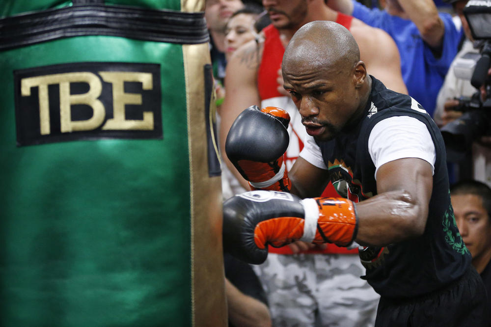 VREĆA ZA UDARANJE! Golman odbranio 98 šuteva, a njegov tim izgubio 12:0! (FOTO)