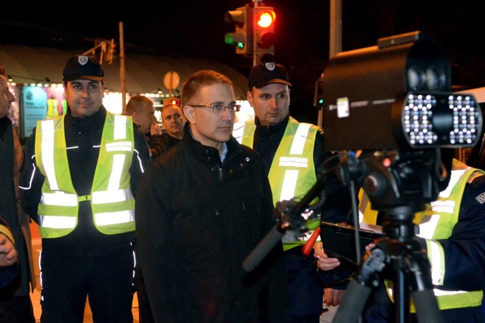 Stefanović i policija češljali BG ulice sinoć: Uhapšeno pola Beograda! (FOTO)