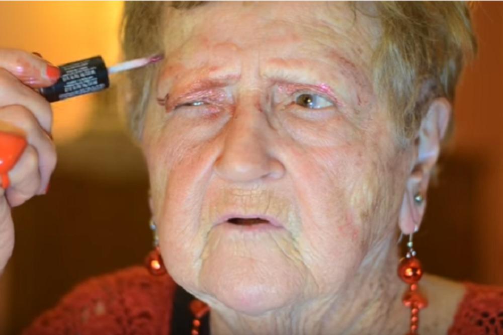 BAKA VLOGERKA OSVOJILA SVET: Liline savete o šminkanju preti POLA MILIONA ljudi! (FOTO) (VIDEO)