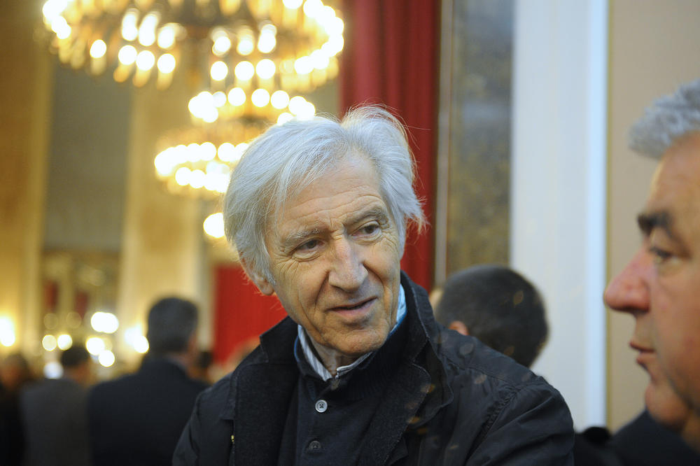 SMOKI OSTAVIO LEKARE U ČUDU: Otkriveno u kakvom je sada stanju legendarni glumac!