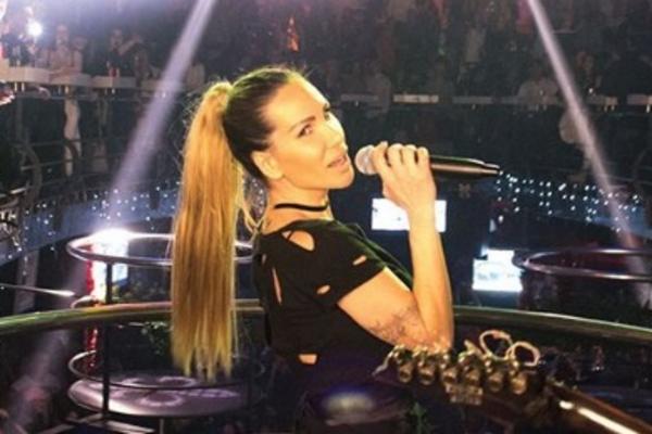 STESANA Prvi nastup Nikolije od kada je rodila Reu: Kad je pokazala butke niko nije verovao da se skoro porodila! (VIDEO)