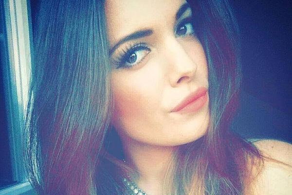 Postideće Anastasiju i Helenu! Ćerka poznate pevačice nema slike u bikiniju, ali nešto drugo će vas skroz oduvati! (VIDEO)