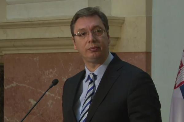 Vučić: Neka junačina, neki narko-diler preti mojoj ćerki, i sad moj sin hoće da brani sestricu!