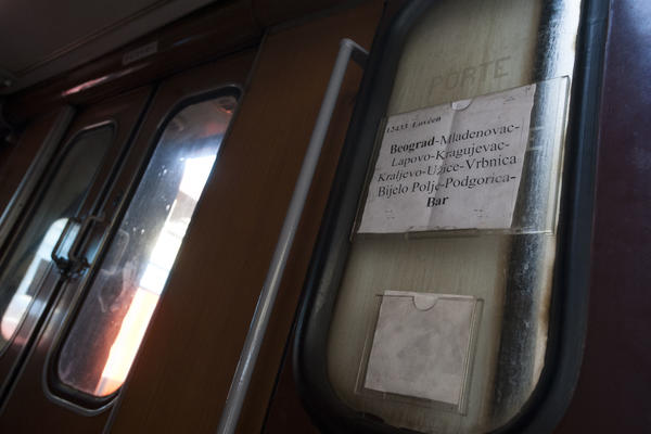 HOROR: Mašinovođa iz Kraljeva pronađen mrtav u lokomotivi!