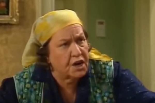 RISKINE KLETVE NIKADA NEĆE IZAĆI IZ MODE: Bira se najčudnija rečenica u srpskom jeziku (VIDEO)