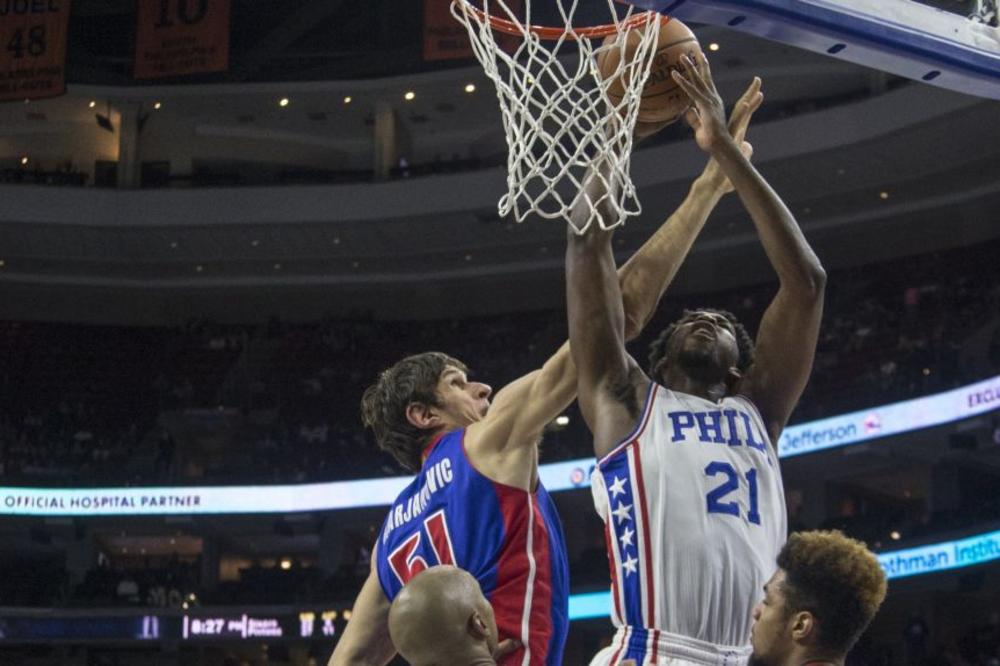 Bobi je došao na tribinu kod navijača i nastala je potpuna histerija! (VIDEO)