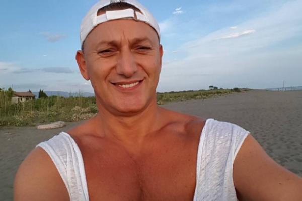 RAZVODILI SU SE I MIRILI, A ŠAKO POLUMENTA JE SA NJOM 15 godina! Evo kako izgleda njegova žena! (FOTO)