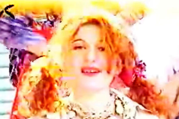 Niko sa estrade se nije OVOLIKO promenio! Ovako je počela, a sada je riba i po (FOTO)(VIDEO)