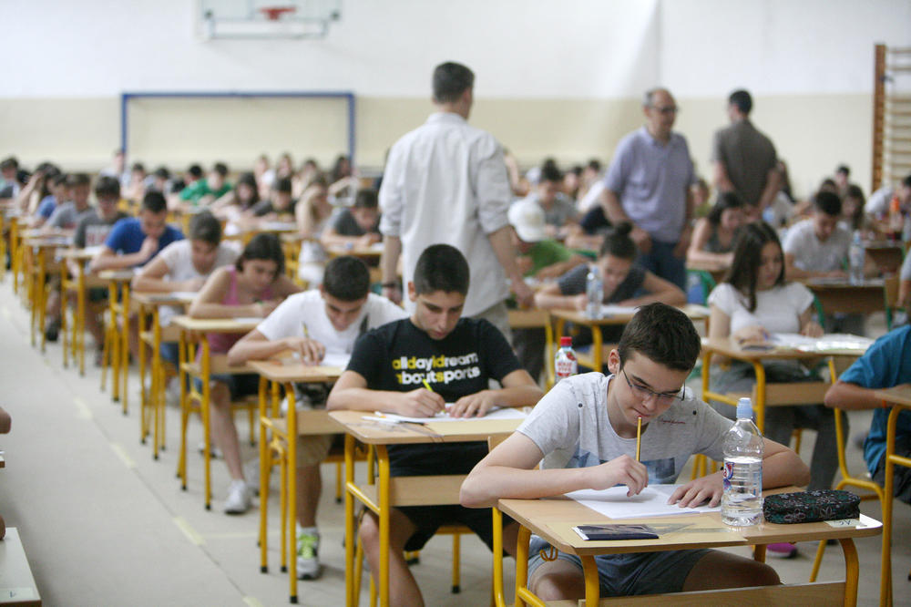 LETNJI RASPUST JE POČEO ZA OSNOVCE! Uskoro i maturski ispiti