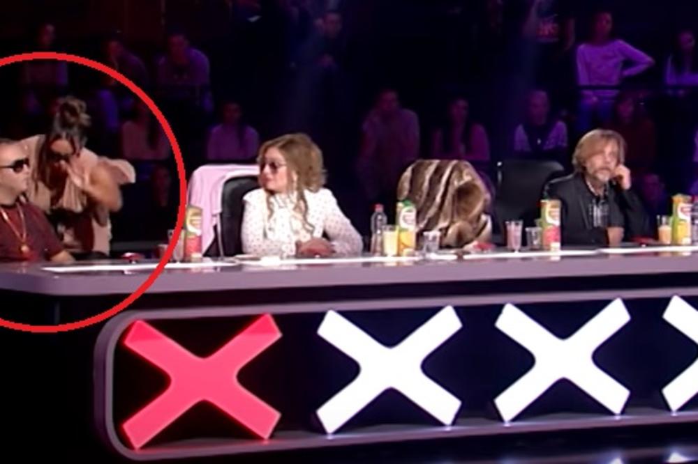 BEZ BLAMA I PARDONA! Haos: Ana ustala i počela da tuče Rastu u emisiji! Pokačili se zbog ovog takmičara! (VIDEO)