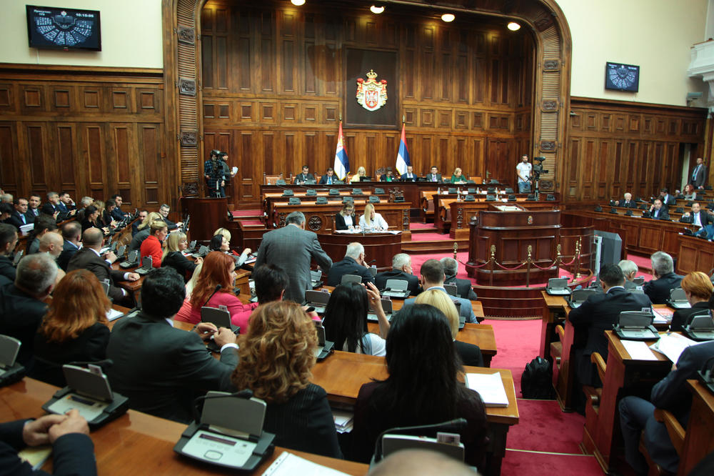 SKUPŠTINA PONOVO RADI! Nakon pauze, poslanici ponovo u klupama