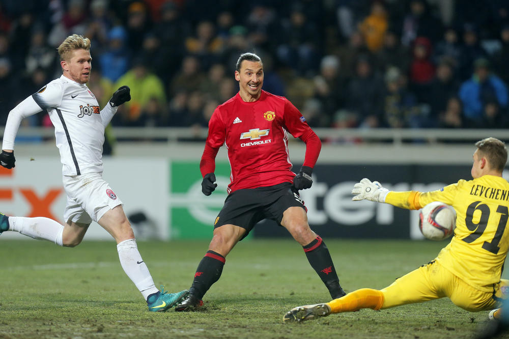 NE MOŽE DA SE POMIRI: Ponovo taj Ibra i to igranje utakmica četvrtkom! (VIDEO)