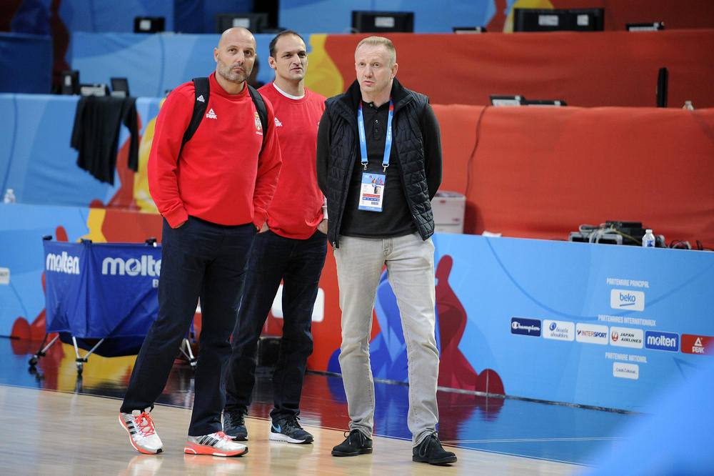 DA LI JE ĐILAS FAVORIZOVAO ZVEZDU? Bivši predsednik KSS bez dlake na jeziku pretresao mnoge teme! (FOTO) (VIDEO)