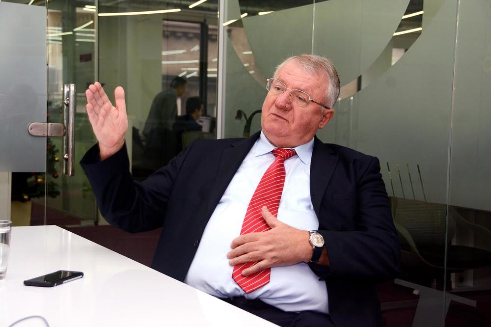 Šešelj: Sa Hagom sam zauvek završio, možemo samo da razgovaramo o visini nadoknade!