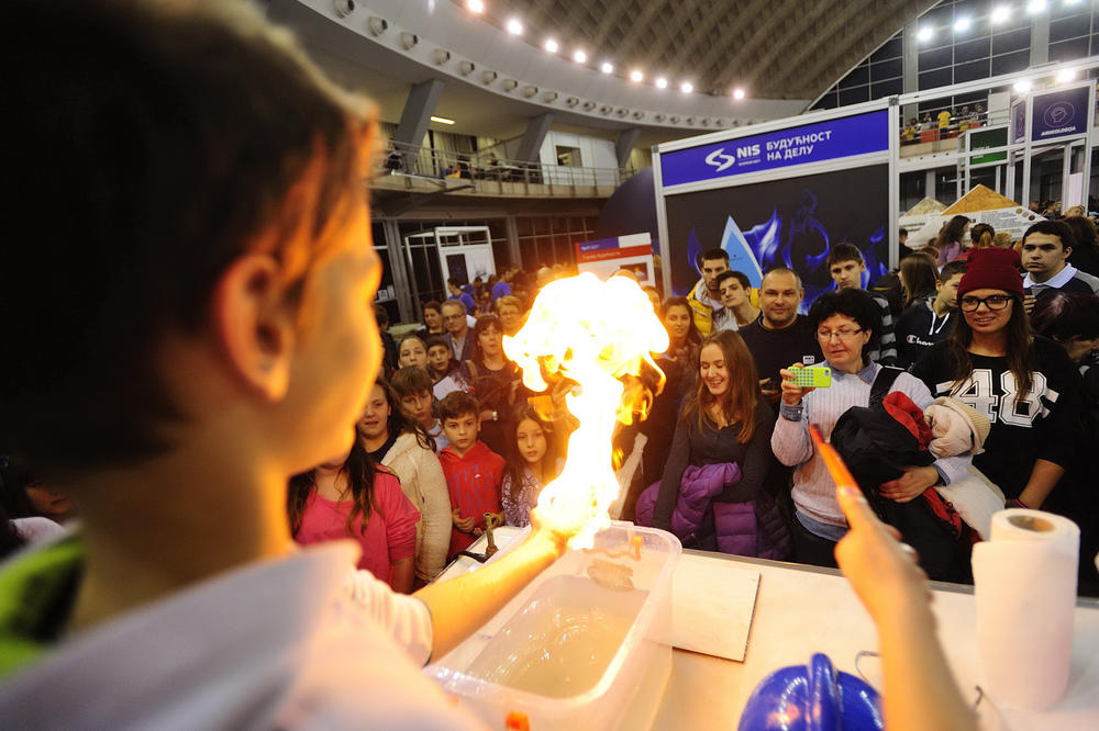 U SUSRET FESTIVALU NAUKE: Šta poznati misle o nauci?