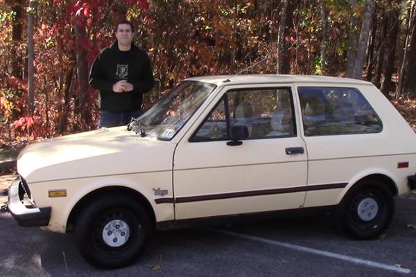 Ju go, end kar daz not! Amer tvrdi: JUGO je NAJGORI AUTO ikad proizveden! (VIDEO)