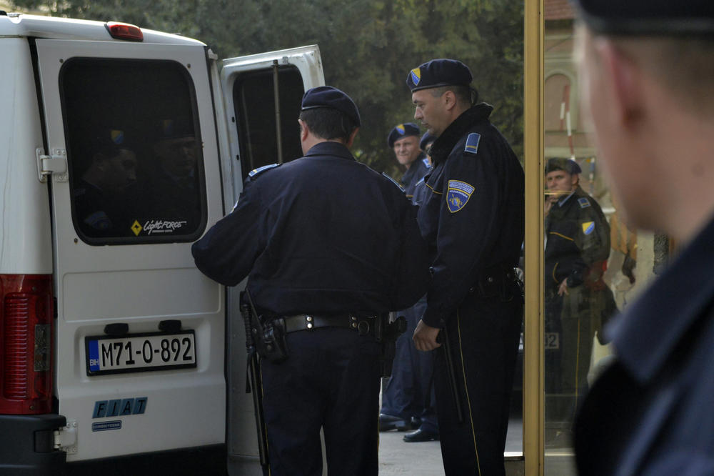 ODJEKNULA EKSPLOZIJA U CENTRU MADRIDA: Zgrade evakuisane, ima POVREĐENIH! (FOTO)