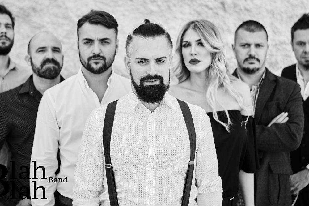 PAŽNJA, PAŽNJA! Vratio se beogradski pop! I to sa ovom BRINETOM! (VIDEO)