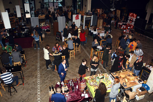 PRAZNIK ZA LJUBITELJE RAKIJE: Održan deseti Rakija fest (FOTO)