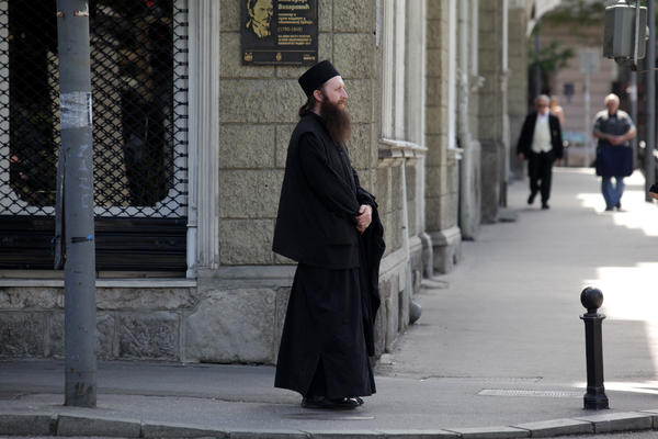 SVI PRAVOSLAVNI SVEŠTENICI I MONASI NOSE BRADU, A SADA JE OKTRIVENO I ZAŠTO! Nikada ne biste pogodili