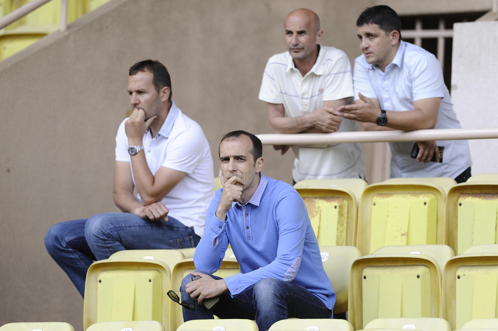 BUNJEVČEVIĆ SVE LOŠIJE: Jedva pomera ruke i noge, aparati za disanje ga drže u životu! (FOTO)