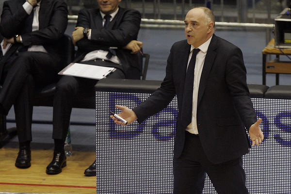 Morali bi da izmislimo novu reč kako bi opisali kompliment koji je Srbin dobio od trenera Reala! (VIDEO)