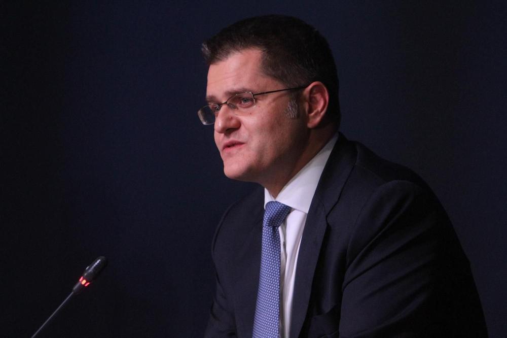 Vuk Jeremić: Aposolutno sam siguran da idem u drugi krug!