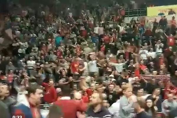 Evroliga ovo nije videla: Igrači Zvezde napravili šutku kakve nema ni na metal svirkama! (VIDEO)