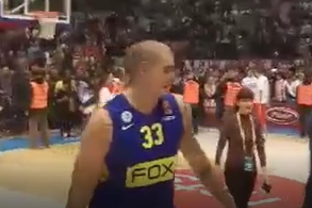 Dok su Delije brutalno prozivale Makabi, evo šta je radio Cirbes! (VIDEO)