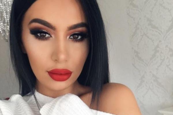 HRVATSKA KIM KARDAŠIJAN OBARA REKORDE: Jelena ima skoro milion pratilaca! (FOTO)